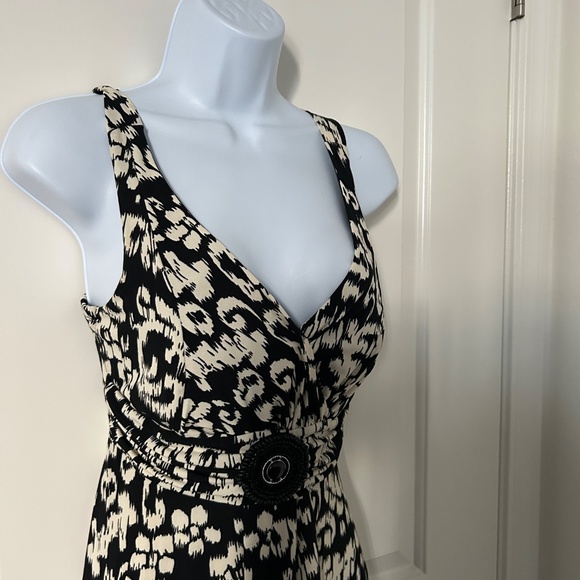 ENFOCUS -Sexy Dress for Date Night- Size 8 - Picture 2 of 6